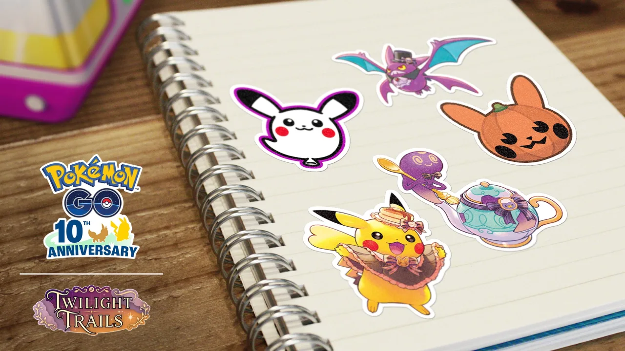 Pegatinas de Halloween 2026 en Pok&eacute;mon GO con Pikachu disfrazado, Sinistea y una calabaza